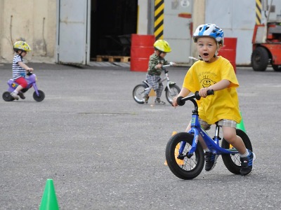Obrazem: Děti z tanvaldské školky řádily na dopravním hřišti