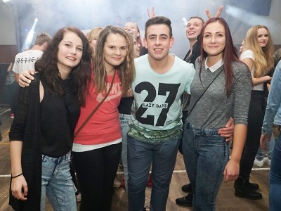 Mikulášská disco roztančila bozkovskou sokolovnu