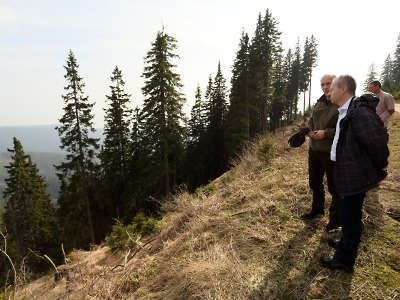 Ministr slibuje 100 milionů na zlepšení života lidí v národních parcích