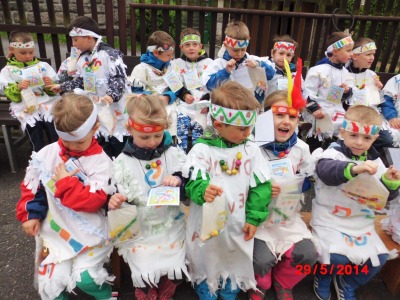 Obrazem: Divocí tanvaldští svišti skládali zkoušku šikovného indiána