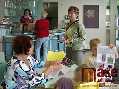 V jabloneckém muzeu skla spustili audioprůvodce v pěti jazycích