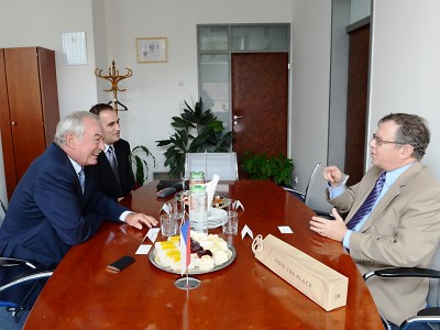 Náměstek hejtmana Sobotka se setkal s novým velvyslancem Izraele