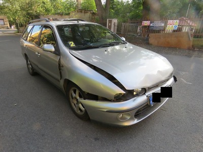 Řidič v jablonecké ulici SNP nedobrzdil a narazil do vozidla před sebou