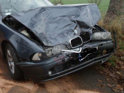 Mladý muž přišel v Jablonci o život při dopravní nehodě