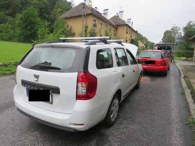 V Masarykově ulici v Železném Brodě se srazila dvě auta