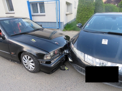 Po nehodě řidiče v Jablonci zjistili policisté, že je na něj vydán zatykač