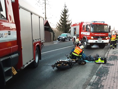 Motorkář havaroval v jablonecké ulici Rychnovská