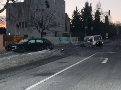 Řidička v ulici Palackého nedala přednost staršímu chodci