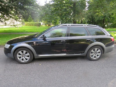 V jablonecké ulici Palackého se střetla dvě vozidla