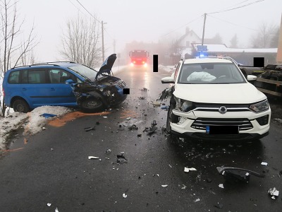 Usnul v Jistebsku za volantem a přejel do protisměru