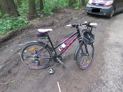 Dívka vážně havarovala v Koberovech na jízdním kole