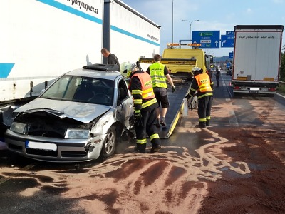 Provoz na I/35 v Liberci ochromila havárie tří vozidel