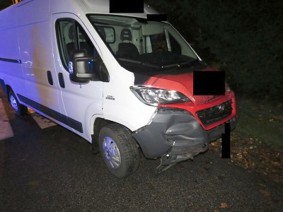 Řidič s dodávkou nedal v jablonecké křižovatce přednost v jízdě