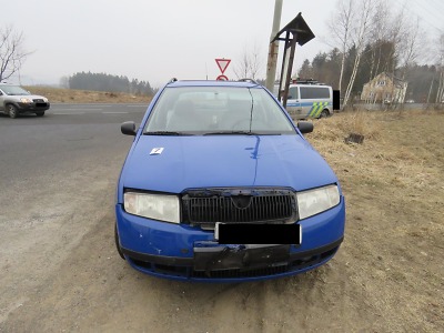 Řidička nestačila v Rychnově dobrzdit