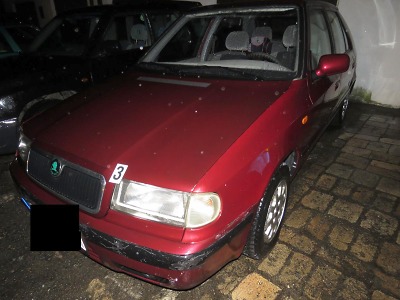 Z místa nehody v Tanvaldě řidička ujela, policisté ji brzy vypátrali