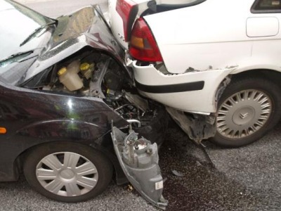 Při havárii v Jablonci se zranili celkem tři lidé