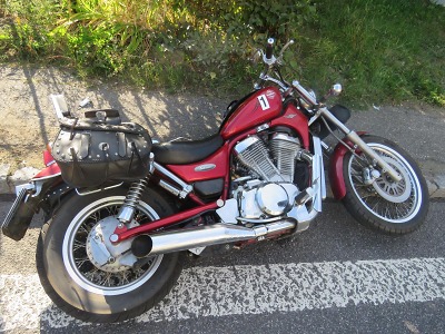 Ve Velkých Hamrech havaroval motorkář