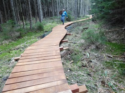 V Jizerských horách pokračují opravy stezek