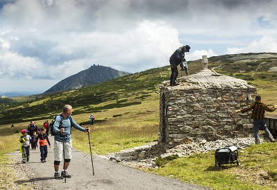 Krkonošský Památník obětem hor se opravuje