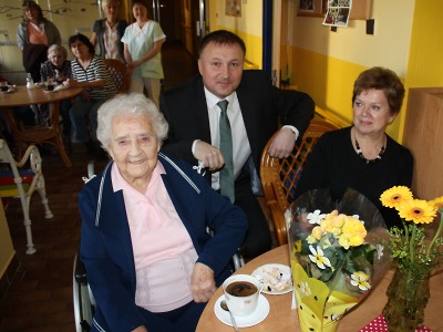 Jablonečanka Marie Daníčková oslavila 101 let v kavárničce