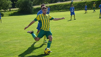 Suverénní Pěnčín narazil na bojovné Lučany   	