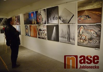 Obrazem: Fotoklub Balvan vystavuje v Praze na Novoměstské radnici