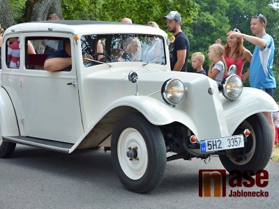 Obrazem: Pivrncova jízda veteránů 2015