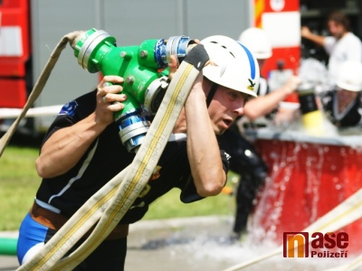 Hasiči v sobotu soutěží O pohár města Velkých Hamrů