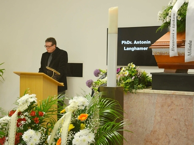 Obrazem: Poslední rozloučení s Antonínem Langhamerem