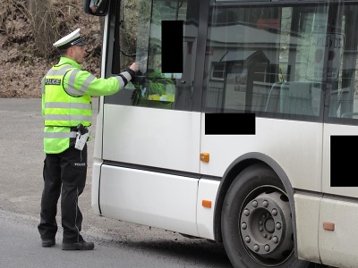 Policisté na Jablonecku se zaměřili na řidiče autobusů