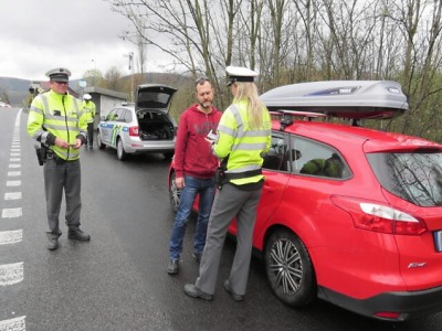 Na bezpečnost na silnicích dohlíželi policisté i o Velikonocích