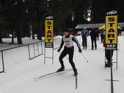 Krajští policisté v Harrachově soutěžili v běhu na lyžích