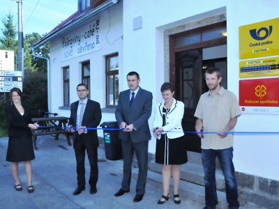 Občané Bedřichova mají poštovní úřad Partner v obchodu s potravinami