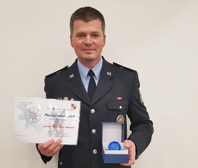 Autor foto:Archiv Policie ČR Psovodem roku 2019 se stal Miroslav Salava ze Semil