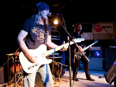 Američan Tony Spinner zahraje v Klubu Na Rampě