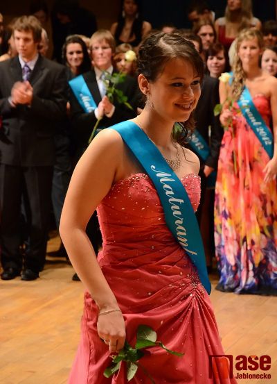 Maturitní ples Gymnázia Dr. Randy obrazem