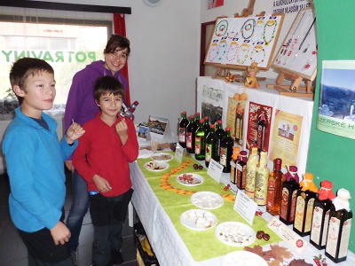 V bedřichovské prodejně jste mohli ochutnat regionální výrobky