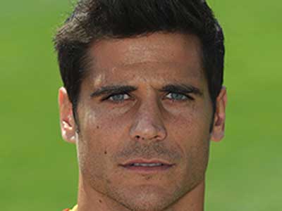 Obránce Romera podepsal tříletou smlouvu!