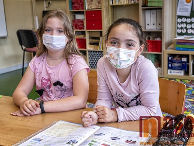 Autor foto:Antonín Bělonožník. Ilustrační fotografie Vláda ruší roušky ve školách a mění pravidla pro konání akcí