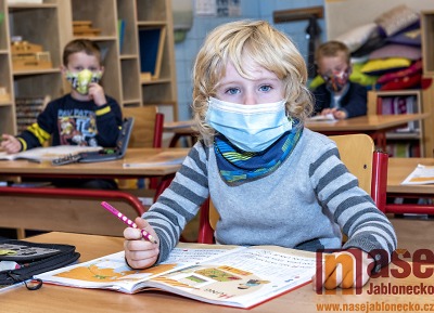 Autor foto:Antonín Bělonožník. Ilustrační fotografie Od úterý 15. června se ruší roušky ve školách už i v Libereckém kraji