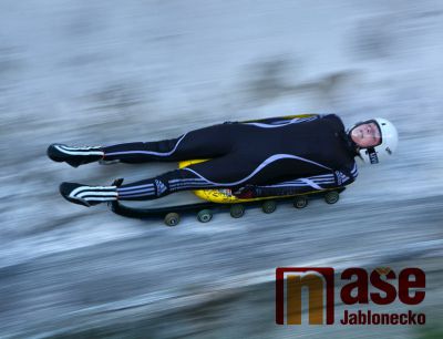 Obrazem: Šampionát v jízdě na kolečkových saních na Smržovce