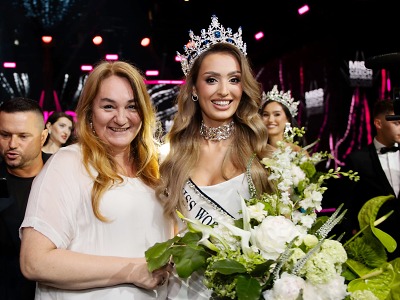 Korunka z dílny Šenýr Bijoux opět zazářila na hlavě Miss Czech Republic