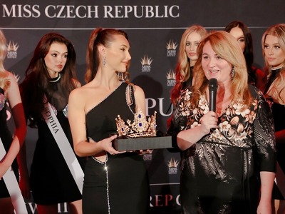 Slavnostně odhalili novou korunku pro Miss Czech Republic 2023 