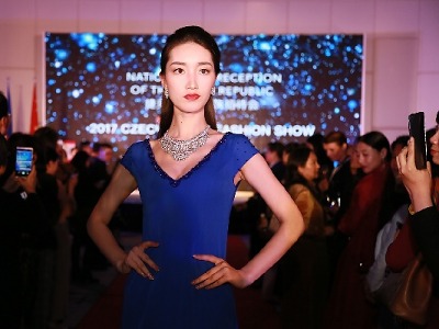 V Číně slavili vznik Československa. Se šperky z jabloneckého ŠENÝRu