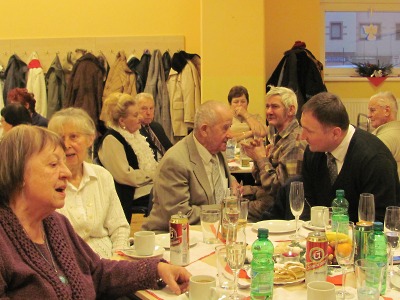 Na Štědrý den se primátor sešel s jabloneckými seniory