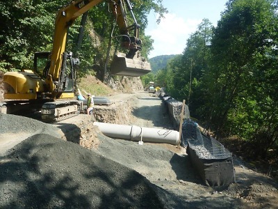 Liberecký kraj znovu reklamuje rekonstrukci silnice v Hájích nad Jizerou