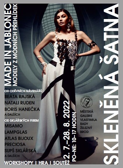 Skleněná šatna představí v Železném Brodě modely i šperky z přehlídek