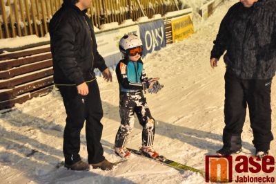 Desenská děvčata neporazitelná na domácích můstcích i tratích