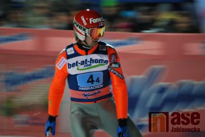 V Harrachově uspěl pouze domácí odchovanec Lukáš Hlava