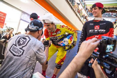 Tomáš Slavík vítězí v obchodních centrech Evropy